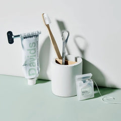 Davids essential sensitive teeth bundle / nano hydroxyapatite toothpaste + tongue scraper + toothbrush + floss