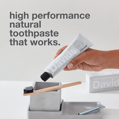 Davids premium toothpaste / charcoal+peppermint
